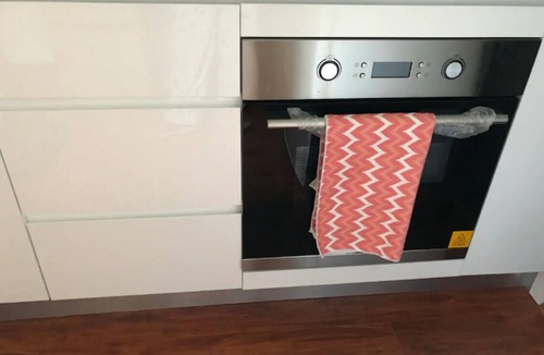 Granville House | Low price clean linen free stuff G1