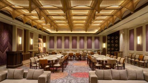 Moga Hotel | Lumeirrah Suites