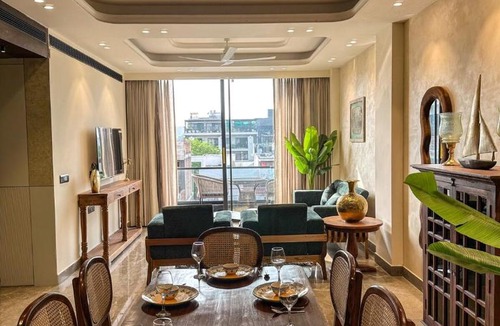 DLF City House | Lumen Residences04 Cyber hub Central luxury 4BHK