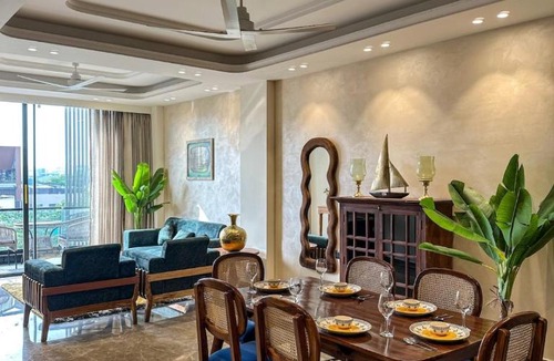 DLF City House | Lumen Residences04 Cyber hub Central luxury 4BHK