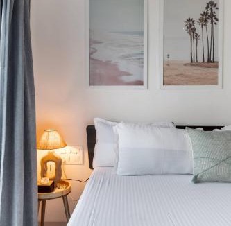 Ranwar Apartment | Luna: Chic Secure 1 BHK in the Heart of Bandra W
