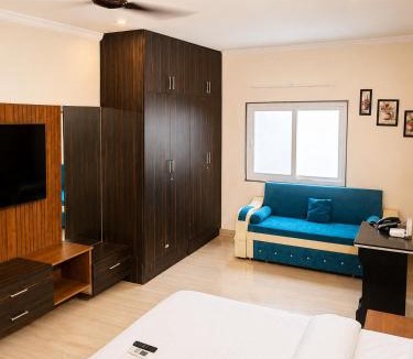 Sector 39 Apartment | Luxurious 2BHK ! The White Casa !Near Medanta Hospital