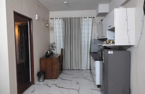 Gurugram Apartment | Luxury 1BHK Retreat in Sector 106 - Pool, Gym & Premium Comfort