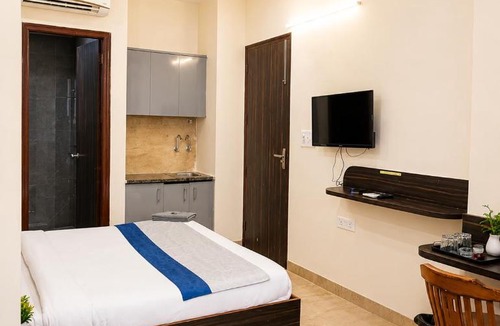 Sector 39 Apartment | Luxury 1Rk ! The White Caza
