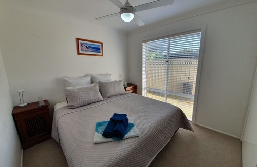 Crescent Head Villa | Luxury & comfort with contained back yard. Ideal for 2 couples or families.