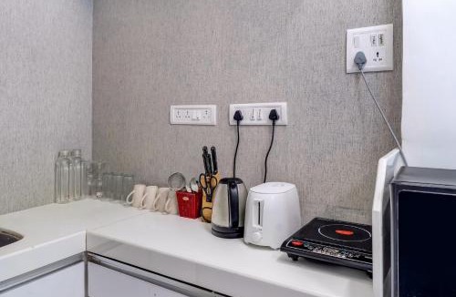 Ranwar Apartment | Lyon Studio in Bandra W by SquareOne Stays