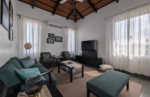 Ramachandrapuram Bed & Breakfast | Maddirala House - A LuxUnlock Private Retreat