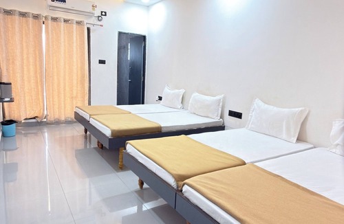 Dwarka House | Maghudiya Homestay Dwarka