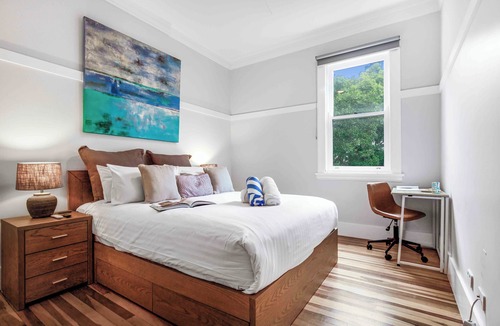Rose Bay Apartment | Magnificent 2BR Harbour Views