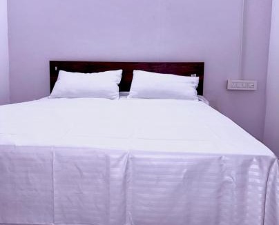 Chauhtan Hotel | Mahadev Guest House