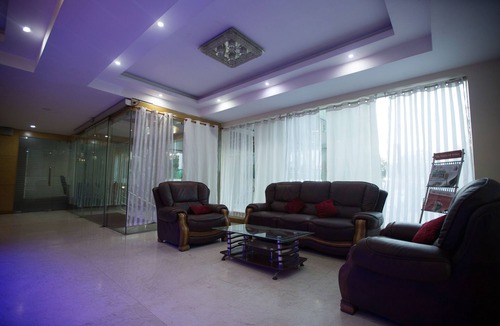 Pallavaram Hotel | Mahalaya Residency