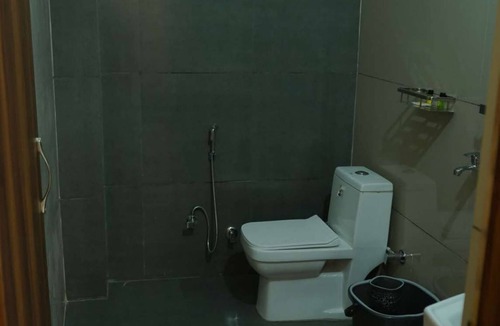 Ratia Hotel | Maharaja Hotel and Restaurant