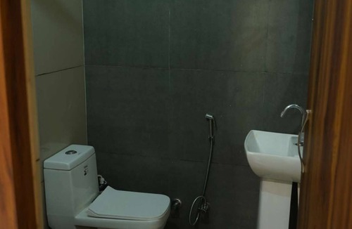 Ratia Hotel | Maharaja Hotel and Restaurant