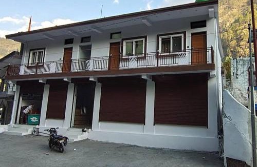 Kharsali House | Mahendra vasu home stay