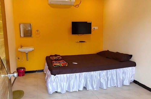 Alibaug Hotel | Maitri Resort
