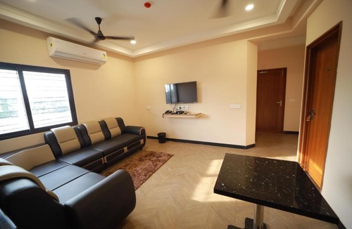 KK Nagar Hotel | Majestic Hotel Madurai