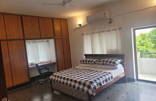 Hyderabad House | MAJESTIC MAHINDRA HILLS hEIGHTS -BR1