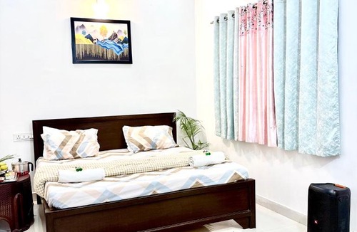 Varanasi Hotel | Majestic Residency