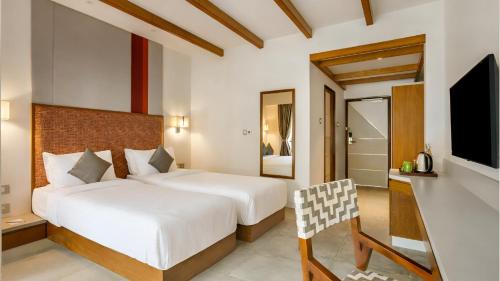 Nagapattinam Hotel | Mango Hill Hotel Velankanni