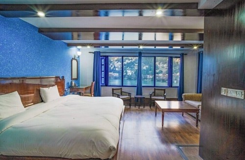 Nainital Hotel | Manu Maharani Regency
