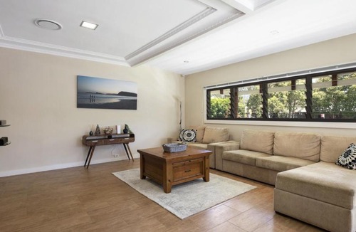 Umina Beach House | Mara Bello - Umina Beach
