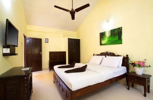Gauravaddo Hotel | Marina Bay Beach Resort