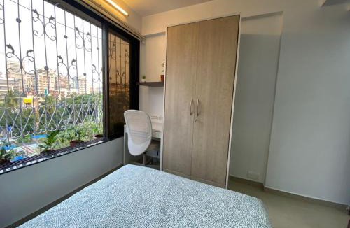 Pali Hill Apartment | Marita 701 Bandra beauty 2 bed 2 Bath Sea view Parking