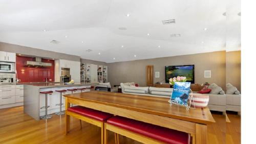 Patonga House | Marleys Retreat