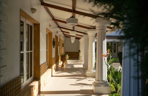 Pudumund Bed & Breakfast | Marlihill Bungalow - CGH Earth