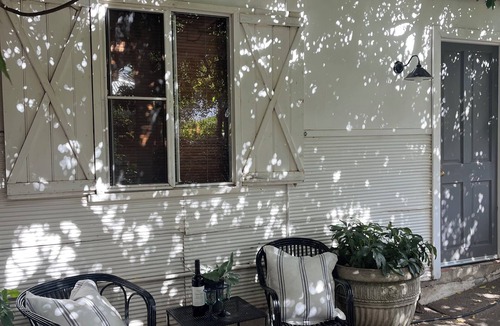 Canowindra Apartment | Marlow House Garden Studio Canowindra