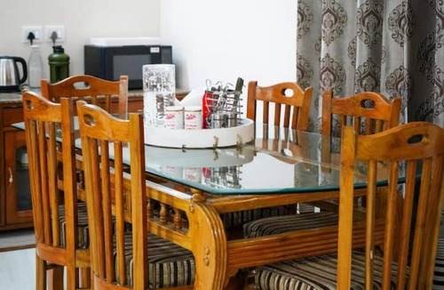 Rishikesh Apartment | Master bed getway, Rishikesh