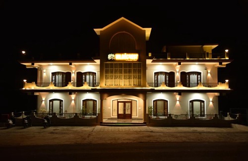 Gopalpur Hotel | Mastiff Wildcrest Outer Dharamshala Near Chamunda Devi Temple