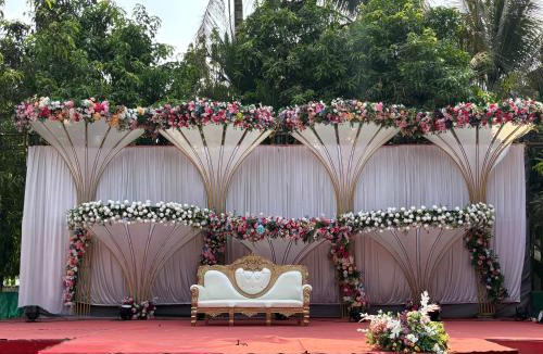 Ulhasnagar House | Matoshree Green Garden Resort