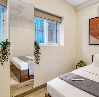 Pali Hill Apartment | Maven Cozy Khar West 1BHK Near Bandra