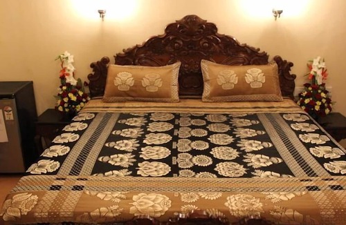 Saunta Vaddo Hotel | Mayflower Beach Resort