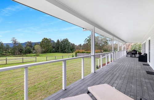 Kangaroo Valley House | Meadow Mist - Kangaroo Valley