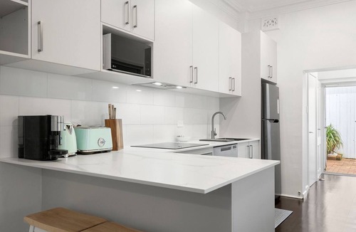 Leichhardt House | Meet Me at Franci's Courtyard Cottage in Leichhardt