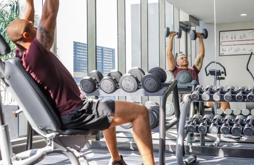 Chatswood Hotel | Meriton Suites Chatswood