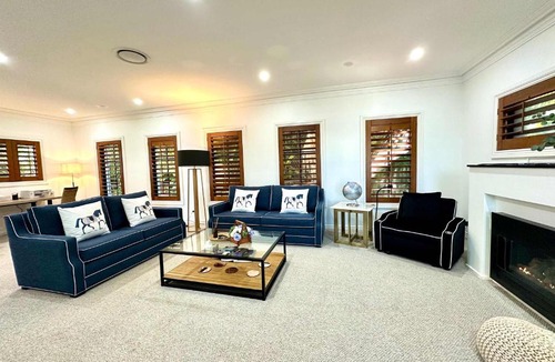 Seaforth House | MetaWise Luxe 6 Bed Ocean View Family Home in Seaforth