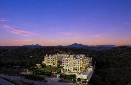 Udaipur District Resort | Mewar Palace Resort
