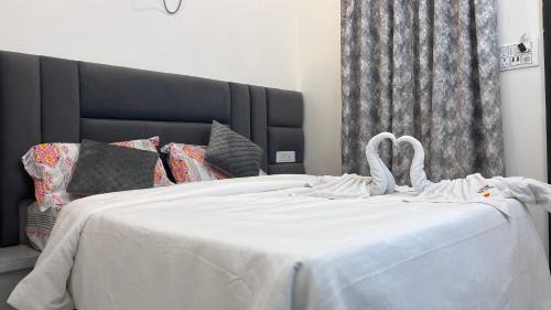 Orchha Bed & Breakfast | Millennium Suites