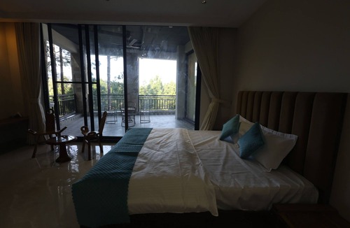 Dharampur Hotel | MINARA MEADOWS