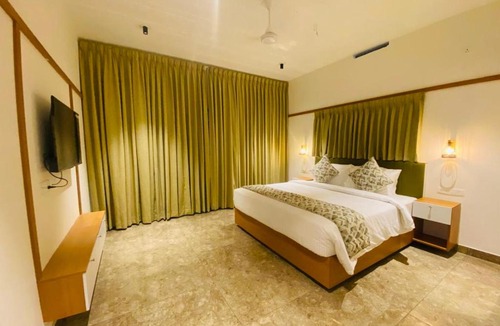 Elappara House | Misty Glen