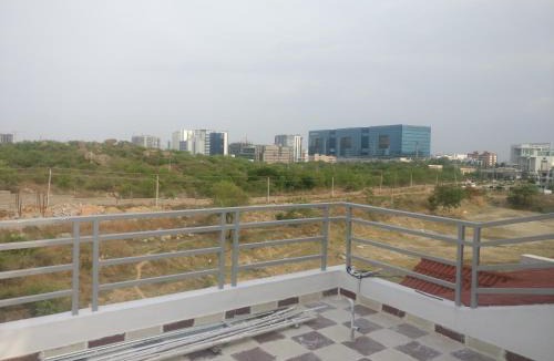 Gachibowli Bed & Breakfast | Misty Lake Guest House