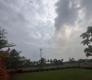 Andhakaranazhy House | MJ paddy view homestay