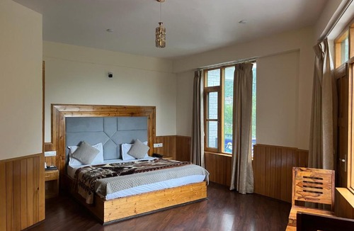 Burwa Hotel | MK Resort