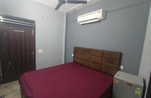 Phagwara Hotel | ML Homestays