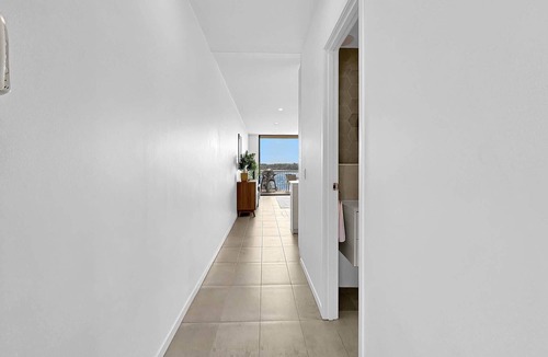 Batemans Bay Apartment | Modern 1-Bedroom Apt with Sweeping Water Views