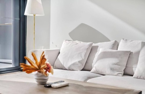 Sydney Olympic Park Apartment | Modern 1B1B @Sydney Olympic Park