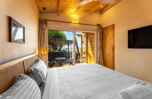 Morjim Resort | Morii by the sea - Morjim Beach